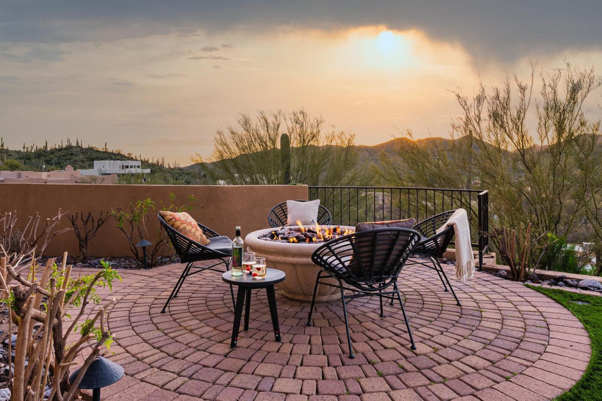 Sunbeam By Avantstay Elegant Private Desert Home W Infinity Pool Spa View เคฟครีค ภายนอก รูปภาพ